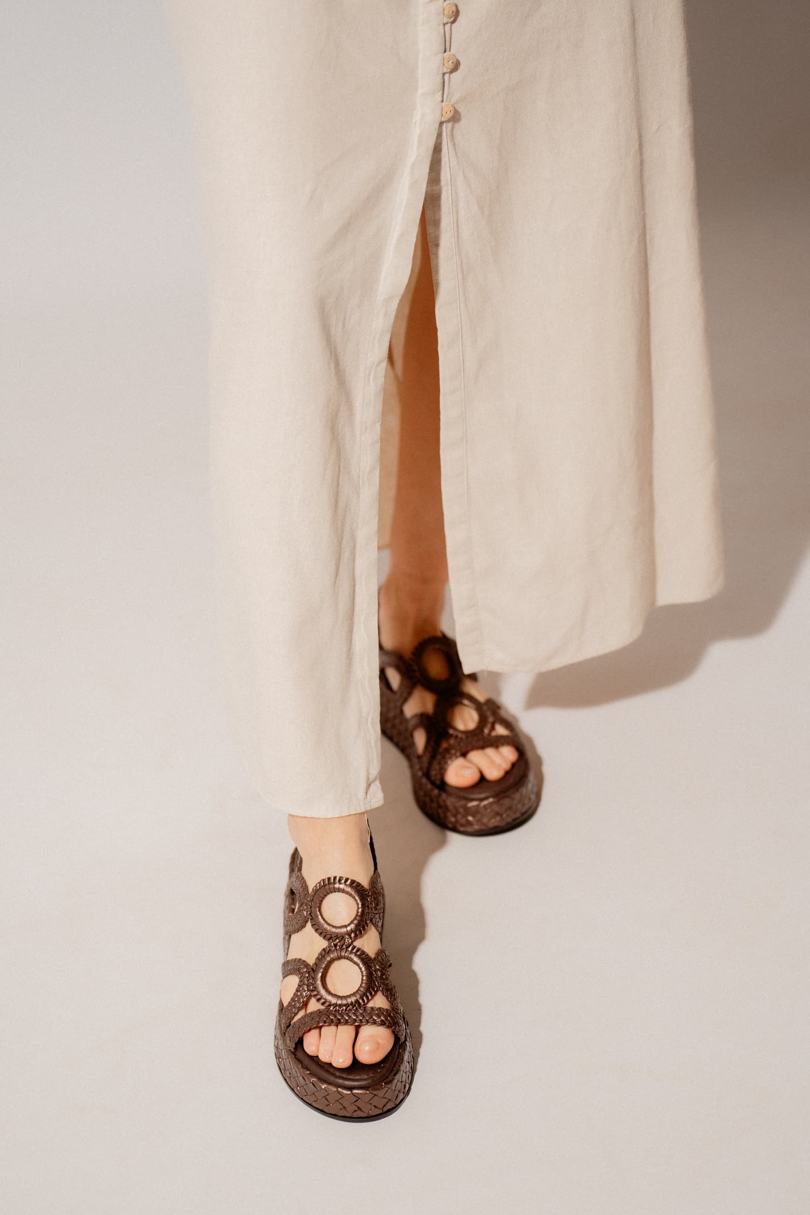 sandalia plataforma maui metal express