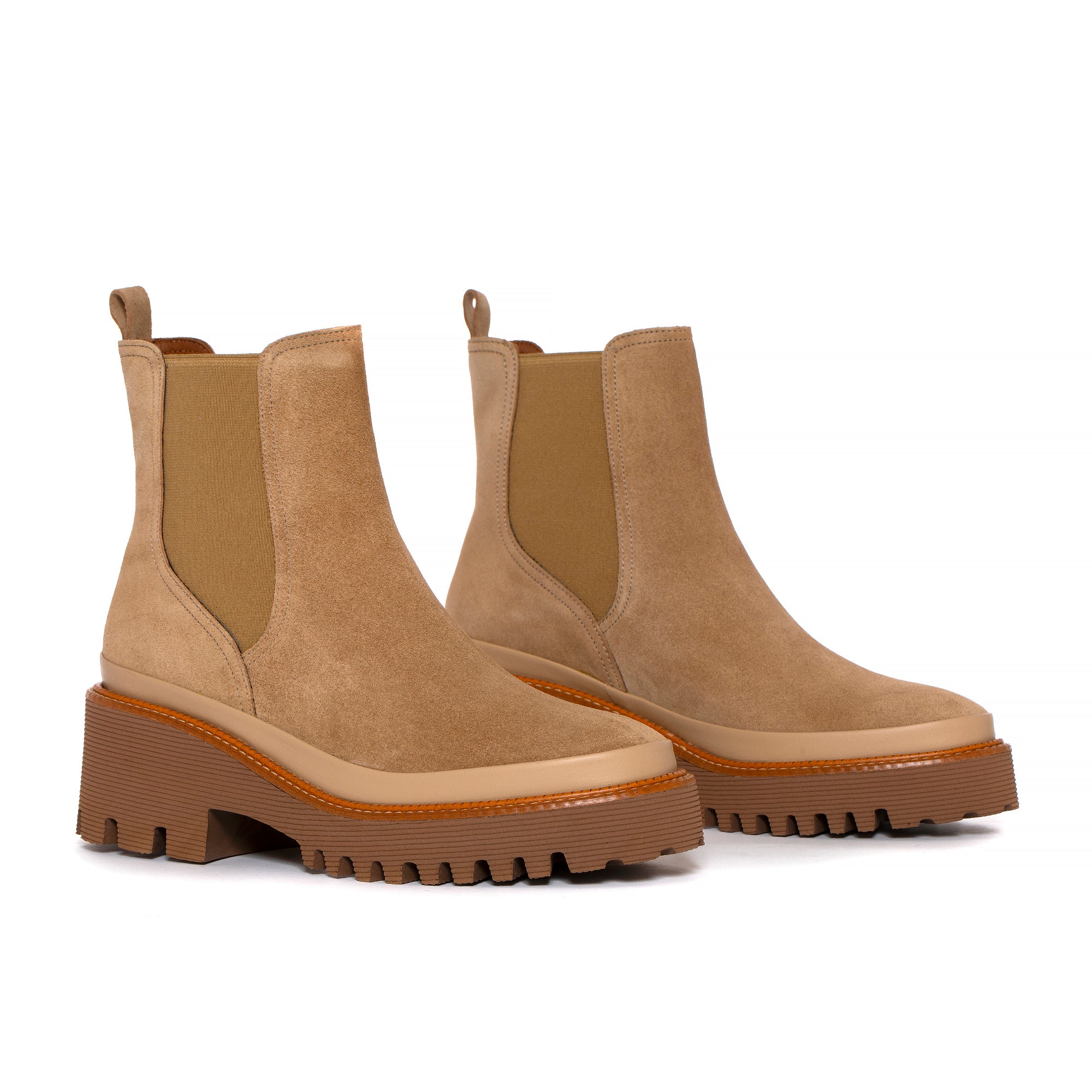 BOTIN PLATAFORMA CARMEN VELOUR CAMEL