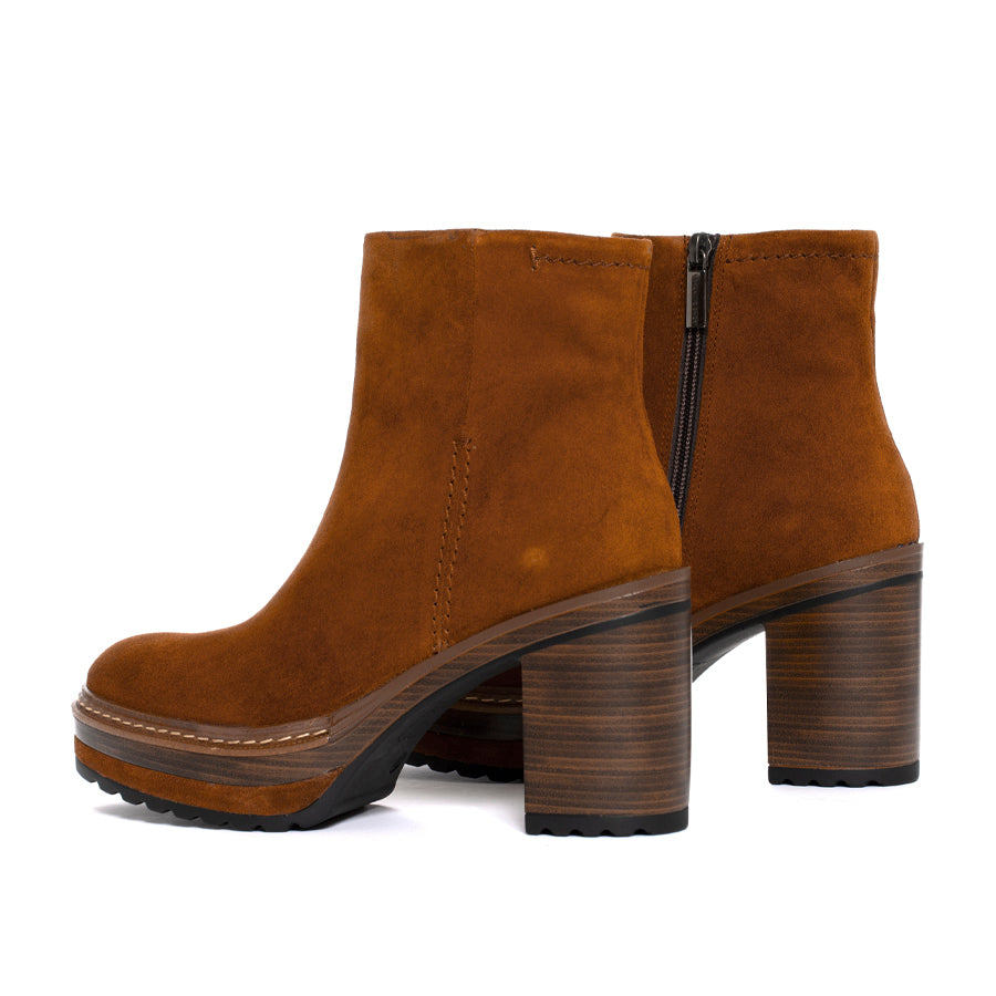 BOTIN TACON OLIVIA VELOUR CUERO