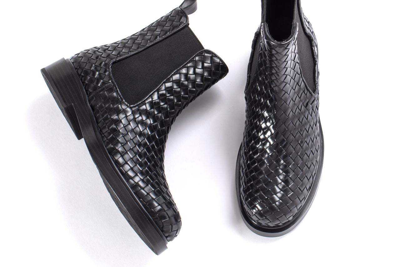 BOTIN PLANO SELINE TRENZADO 8MM NEPAL NEGRO