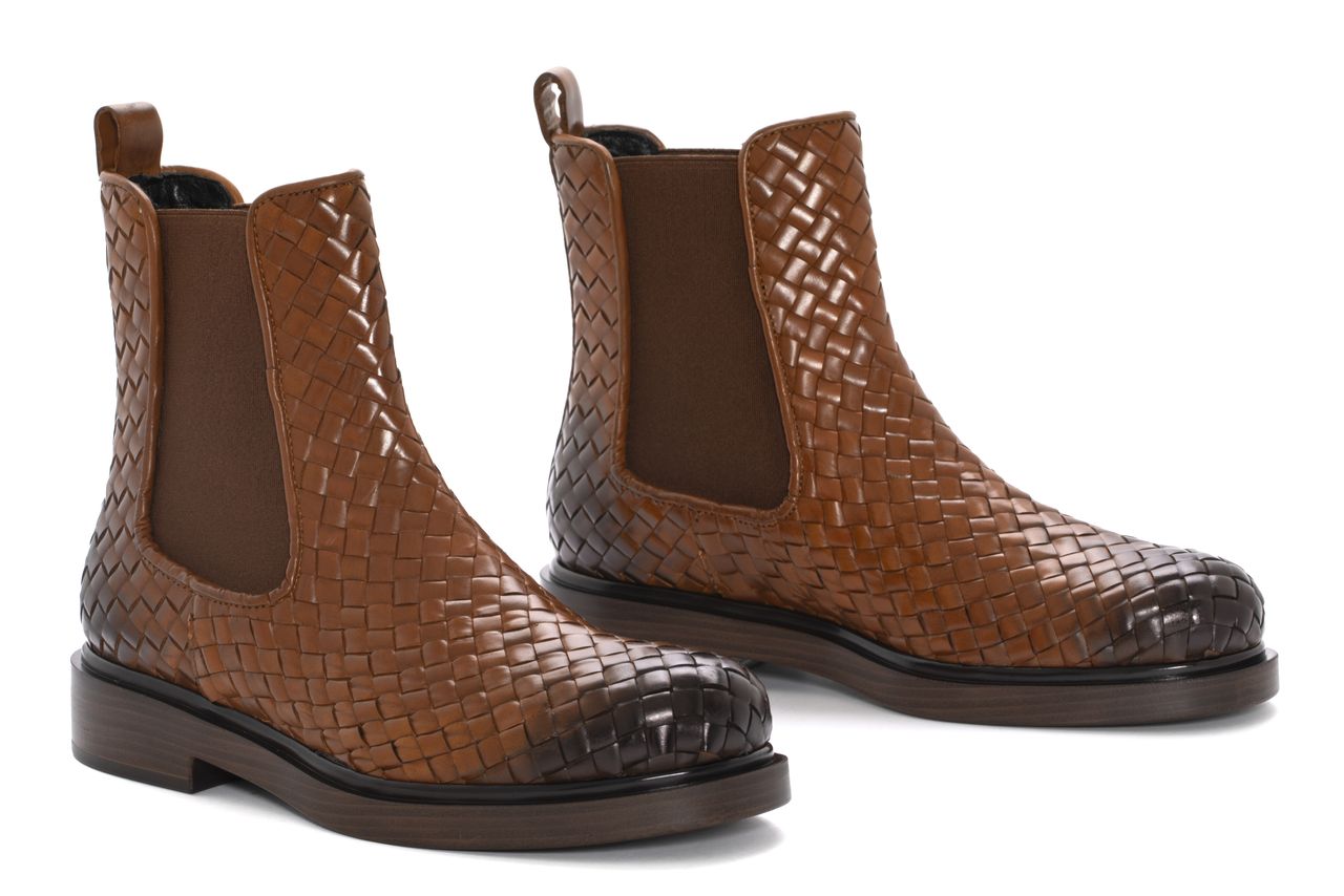 BOTIN PLANO SELINE TRENZADO 8MM NEPAL LEGNO