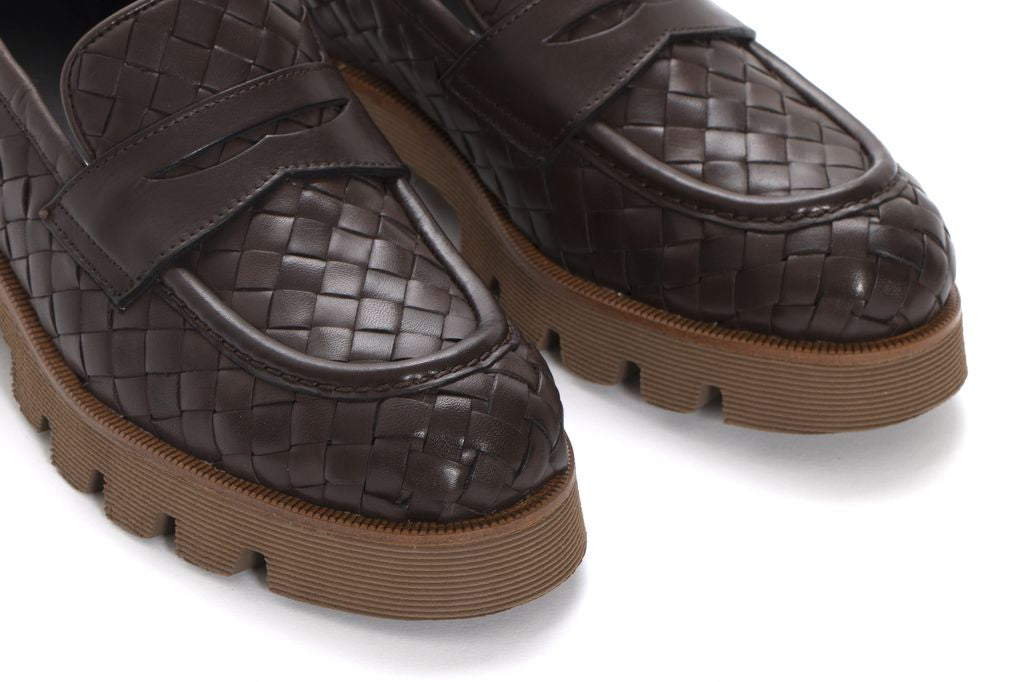 MOCASIN JENNY TRENZADO 10 MM EBANO