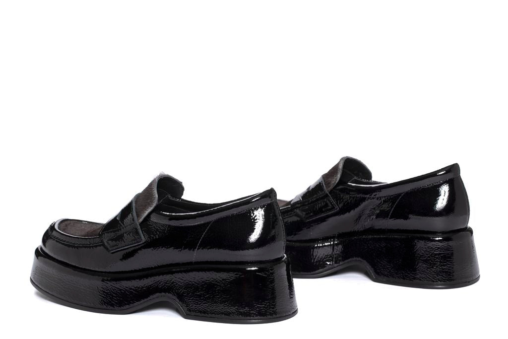 MOCASIN PLATAFORMA FLIPER NAPLAC NEGRO