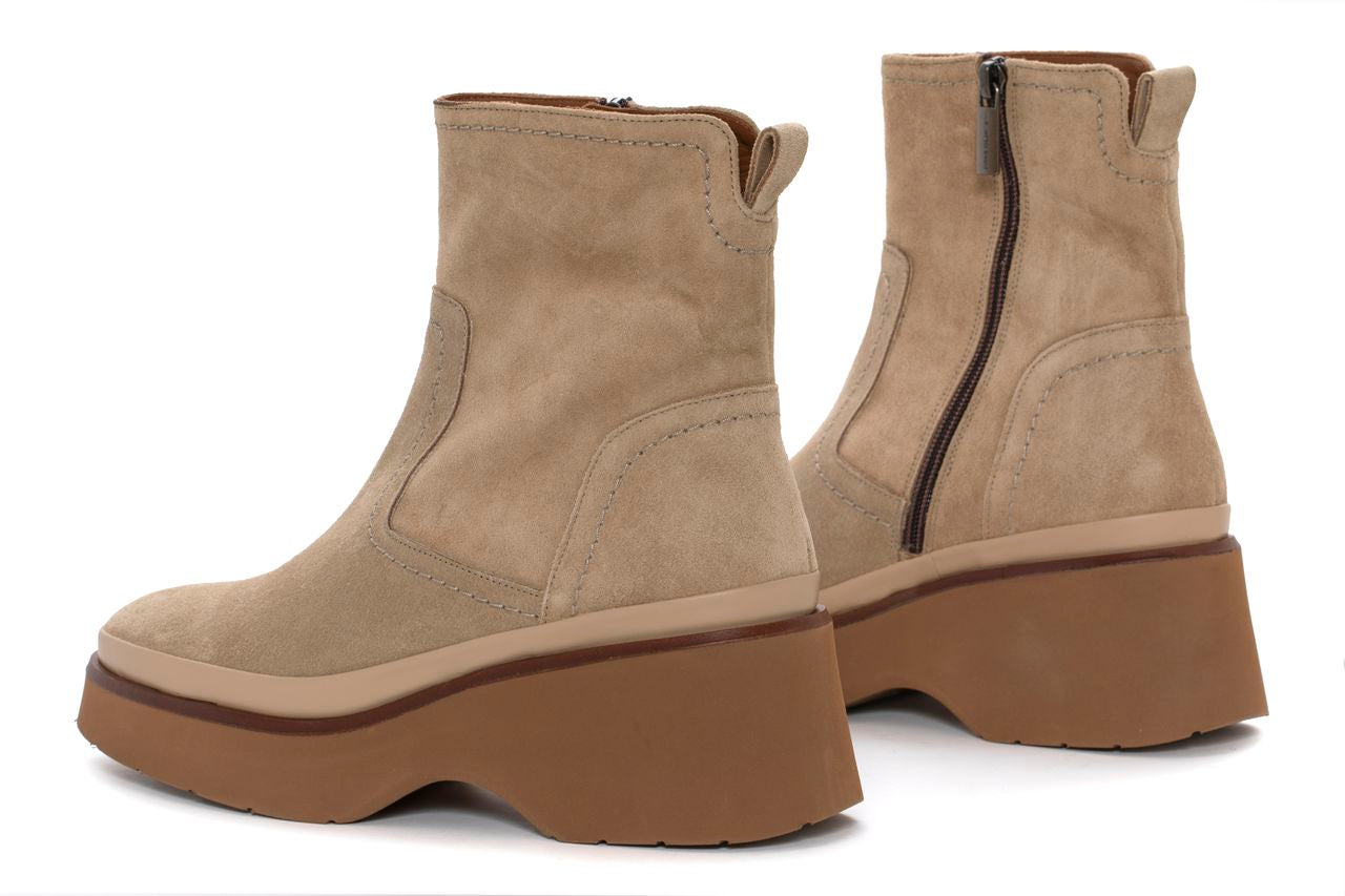 BOTIN PLATAFORMA RAQUEL VELOUR CAMEL