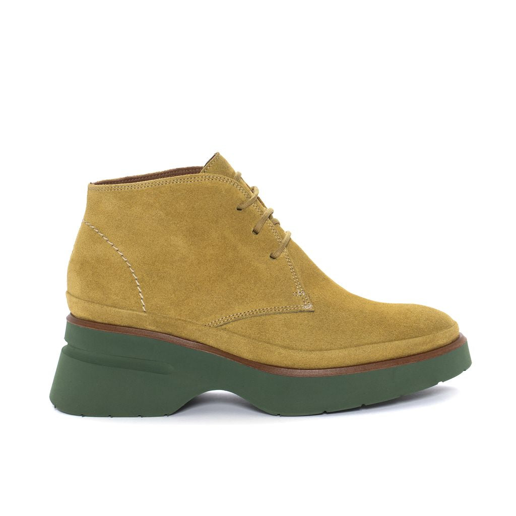 BOTIN PLATAFORMA RAQUEL VELOUR MUSTARD