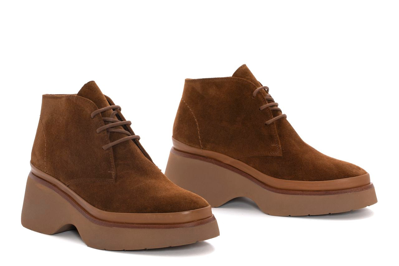 BOTIN PLATAFORMA RAQUEL VELOUR TOFFE