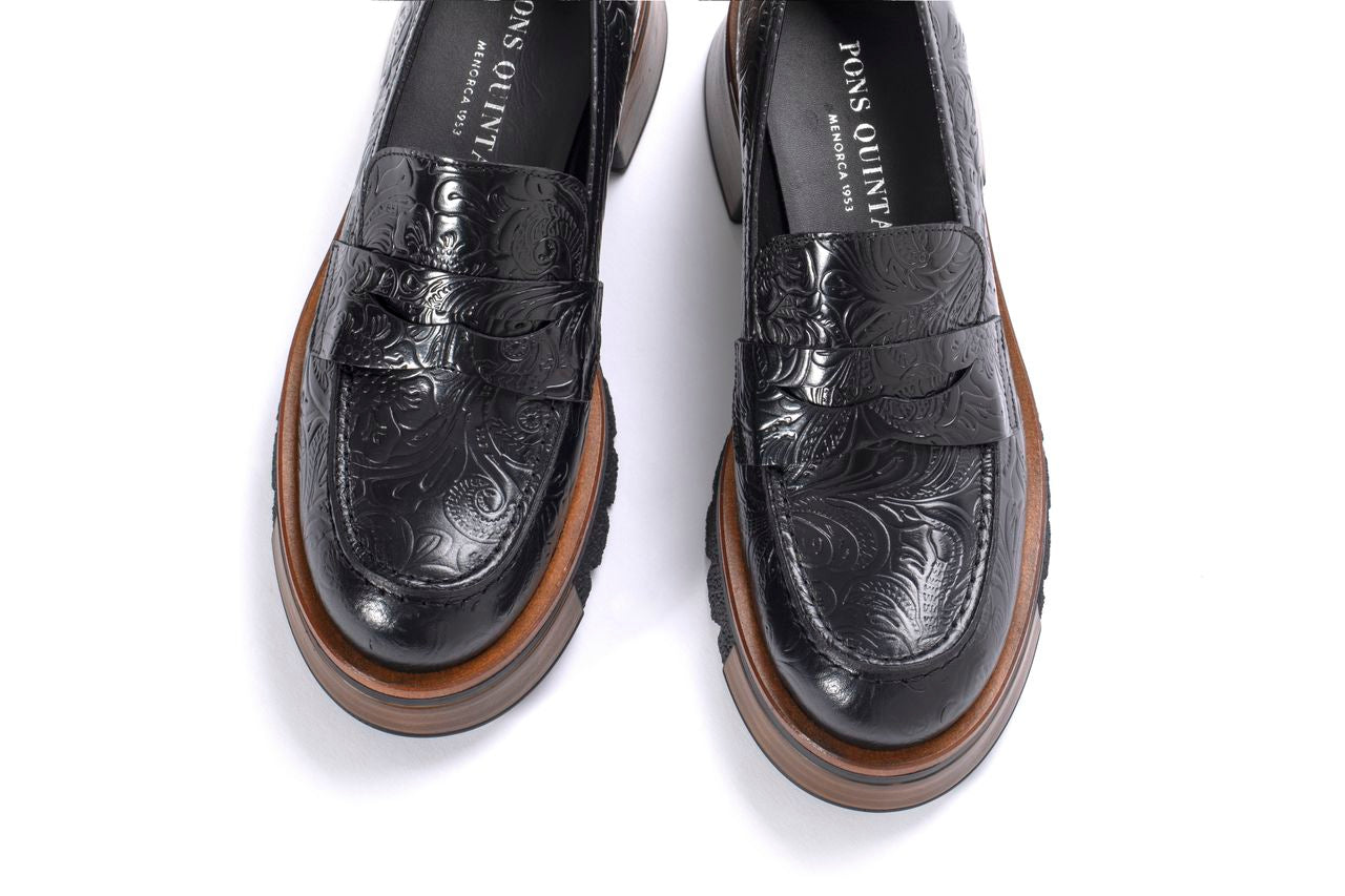 MOCASIN PLATAFORMA MALI CHARRO NEGRO