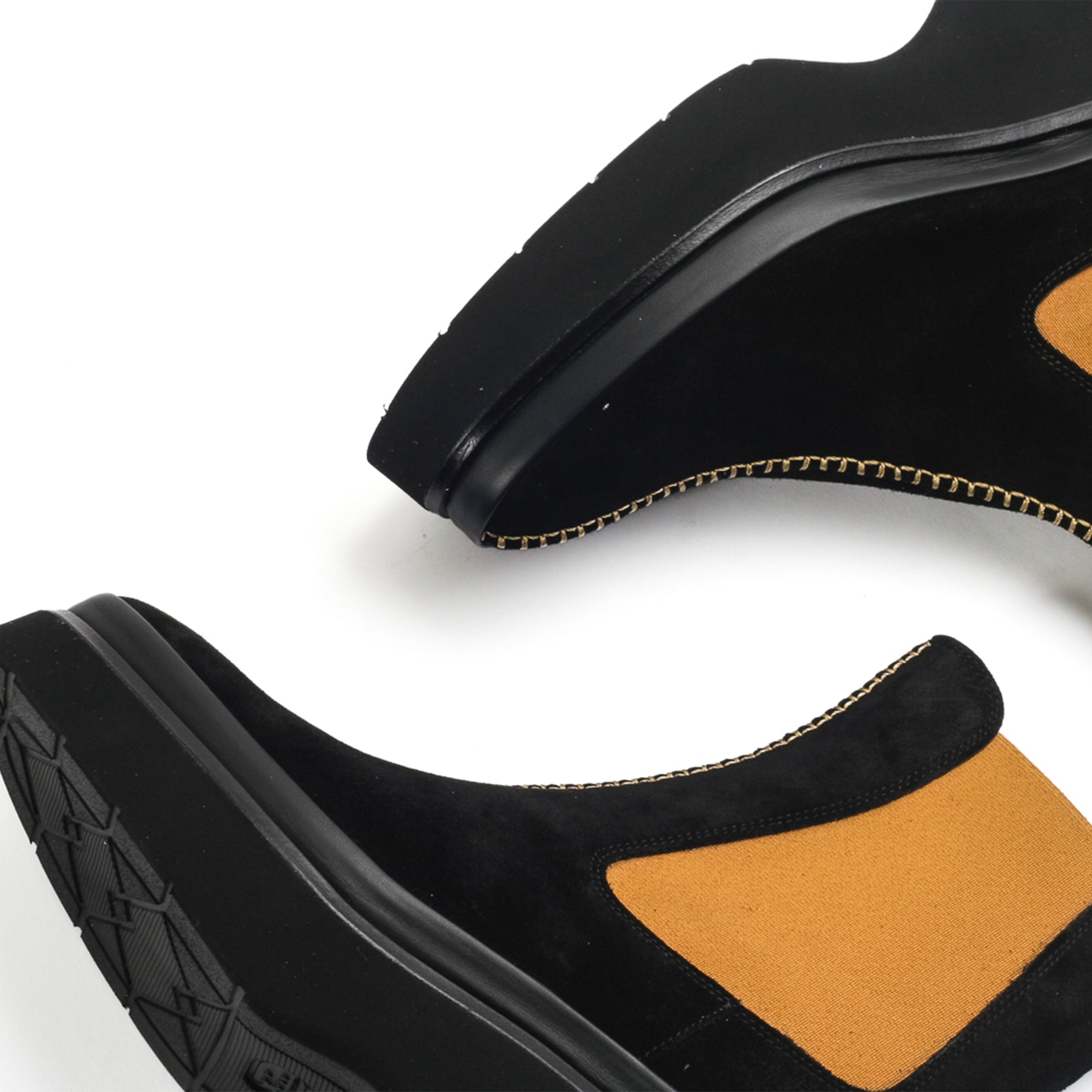 BOTIN XEALSEA DE PLATAFORMA RAQUEL PIEUMA NEGRE