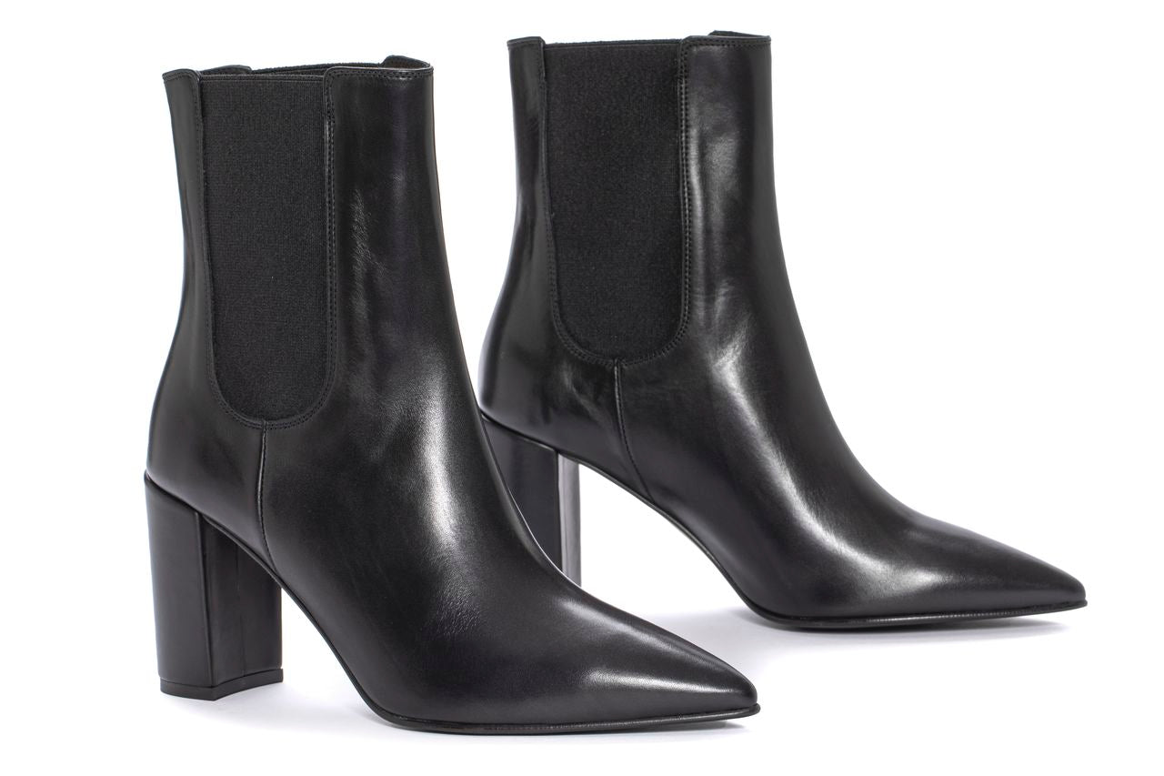 BOTIN TACON APRIL BABY CALF NEGRO