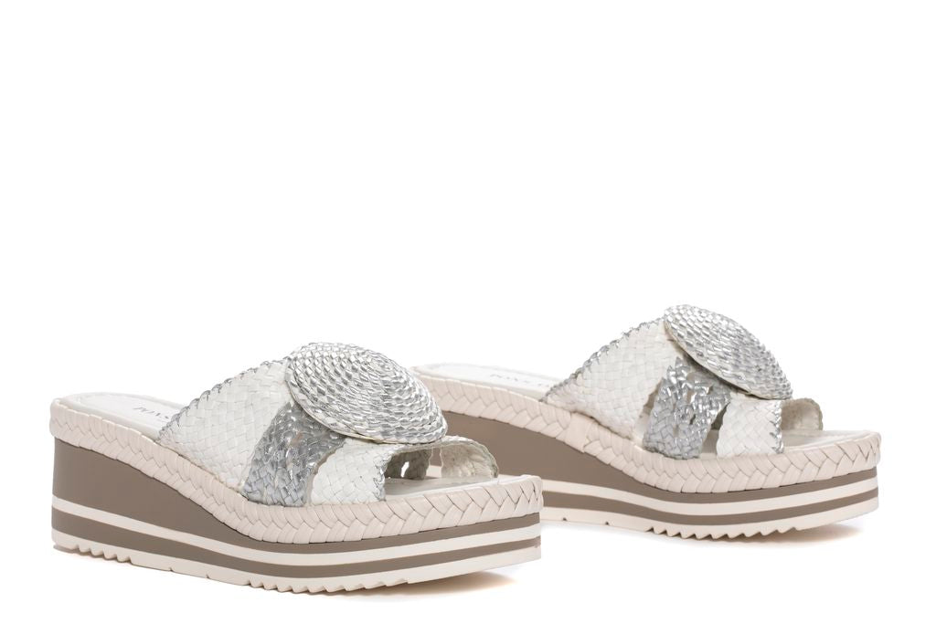 SANDALIA PLATAFORMA PADOVA WET MILK + SILVER