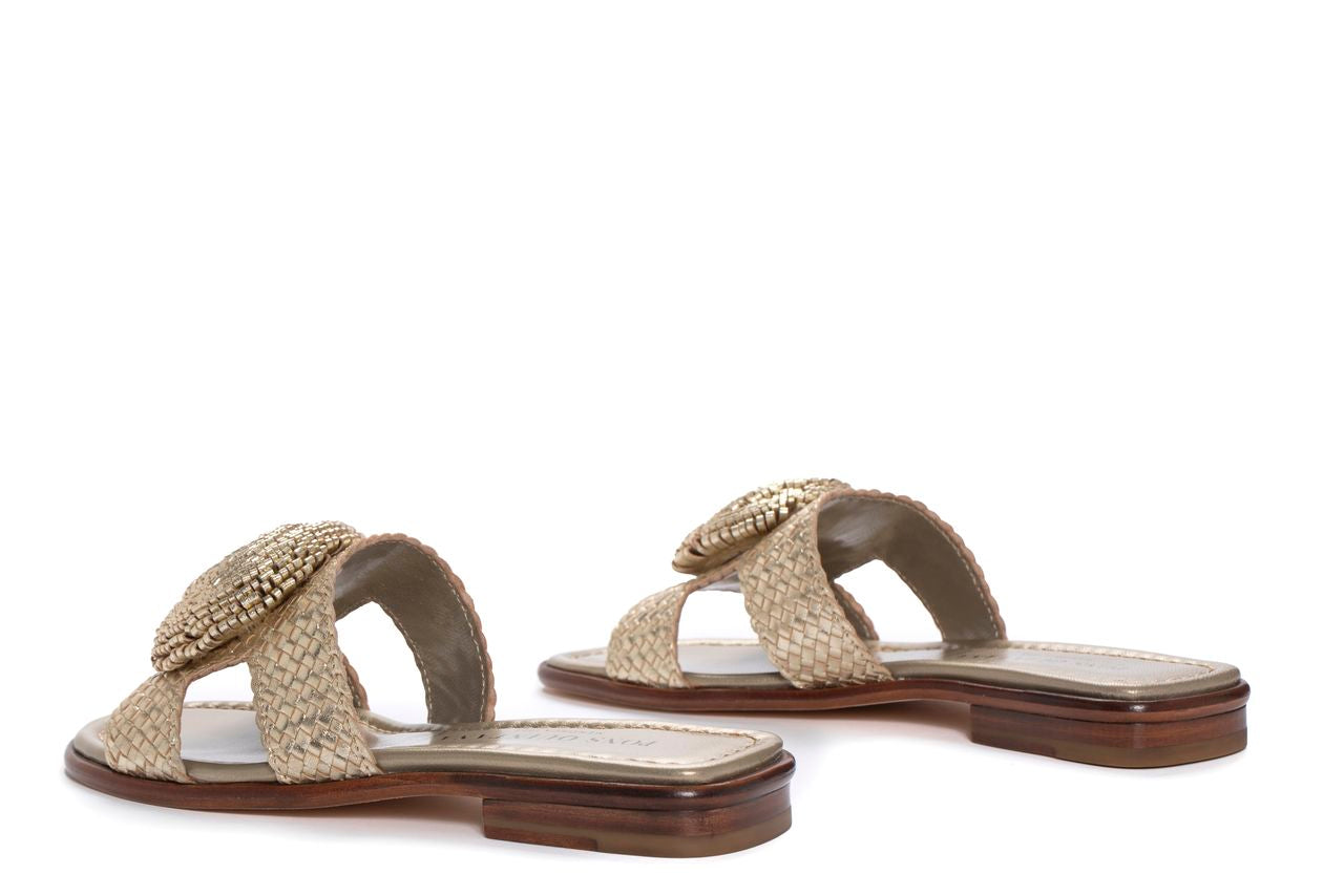 SANDALIA PLANA TINA METAL PLATINO