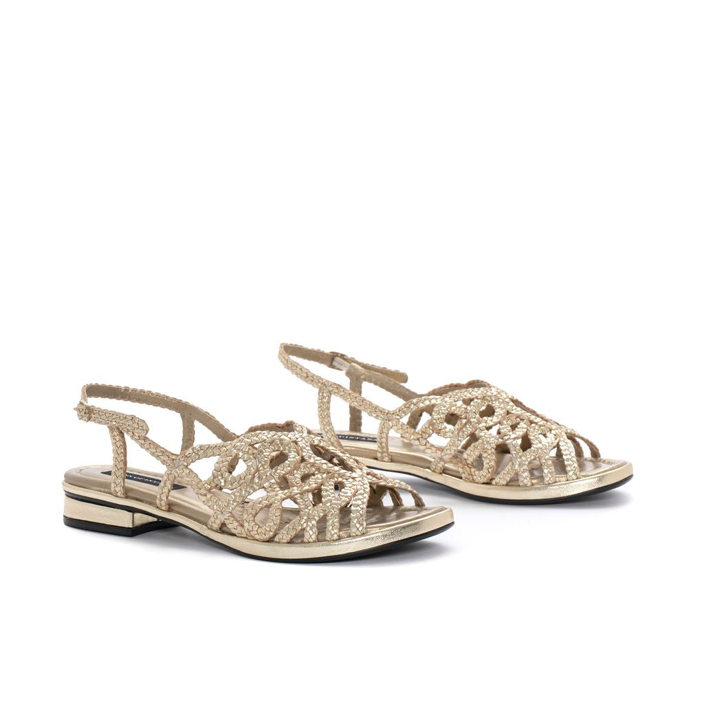 SANDALIA PLANA DIANA METAL PLATINO