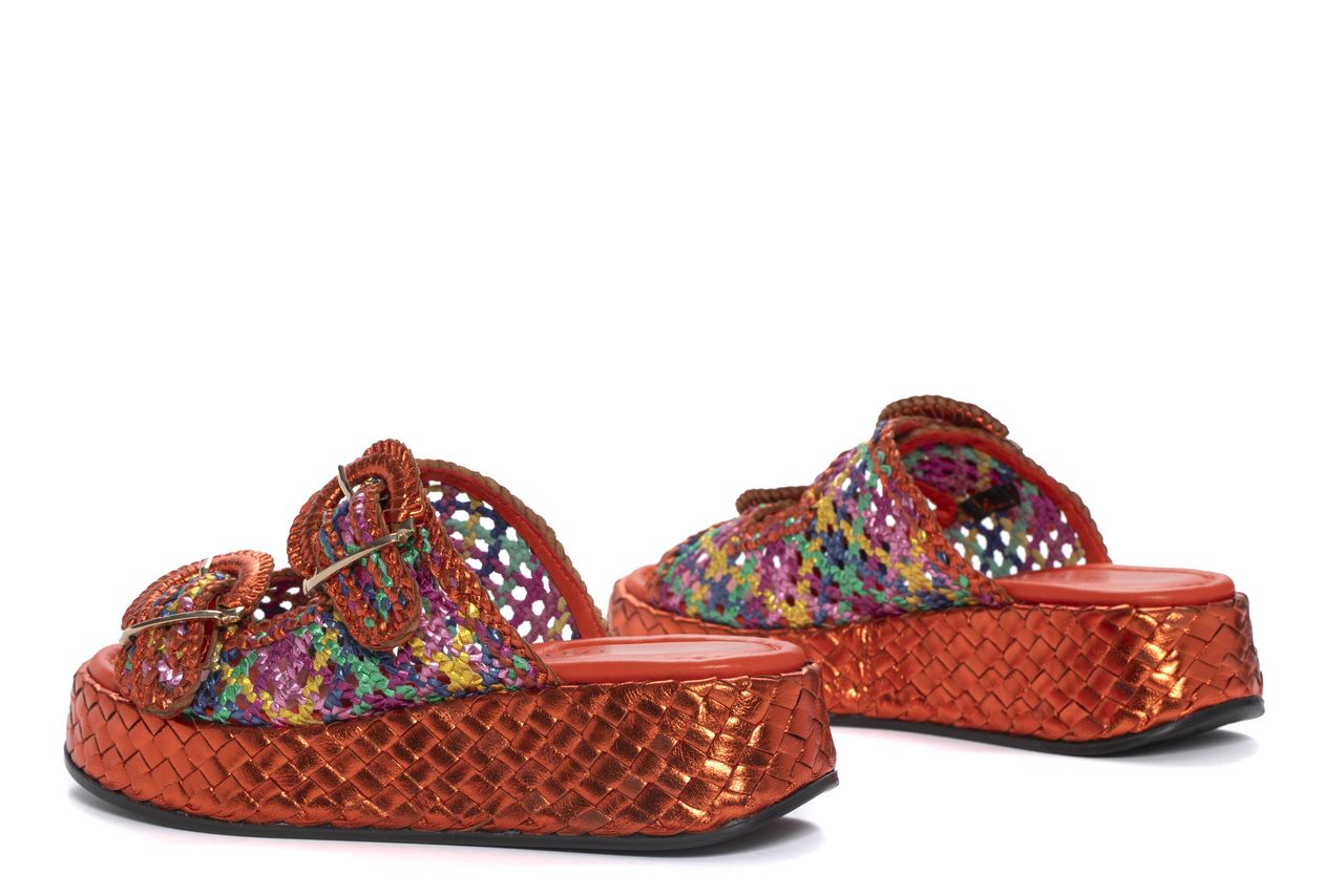 SANDALIA PLATAFORMA MAUI METAL VBG