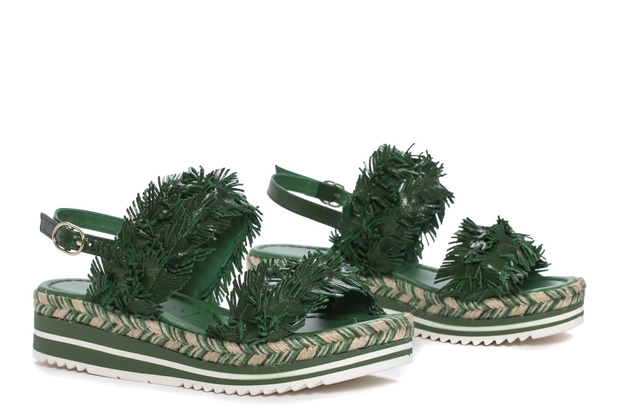 SANDALIA PLATAFORMA MILAN APPLE