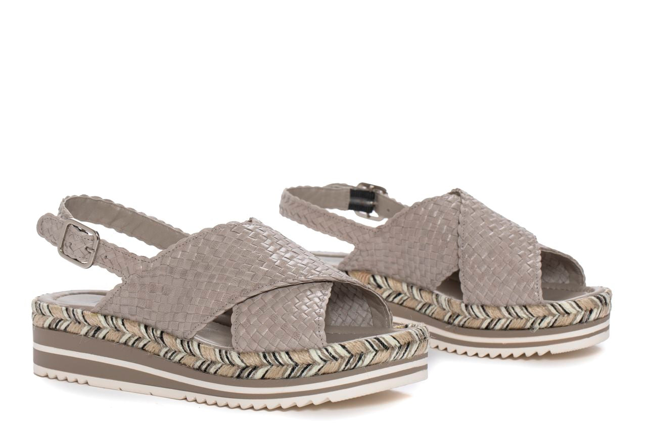 SANDALIA PLATAFORMA MILAN FUMO