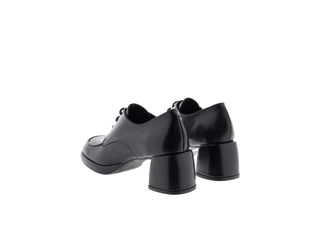 ZAPATO EMILIA NEPAL NEGRO