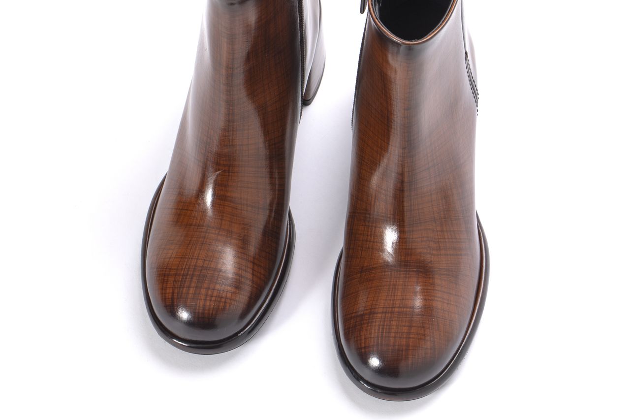 BOTIN TACON EMILIA NEPAL LEGNO