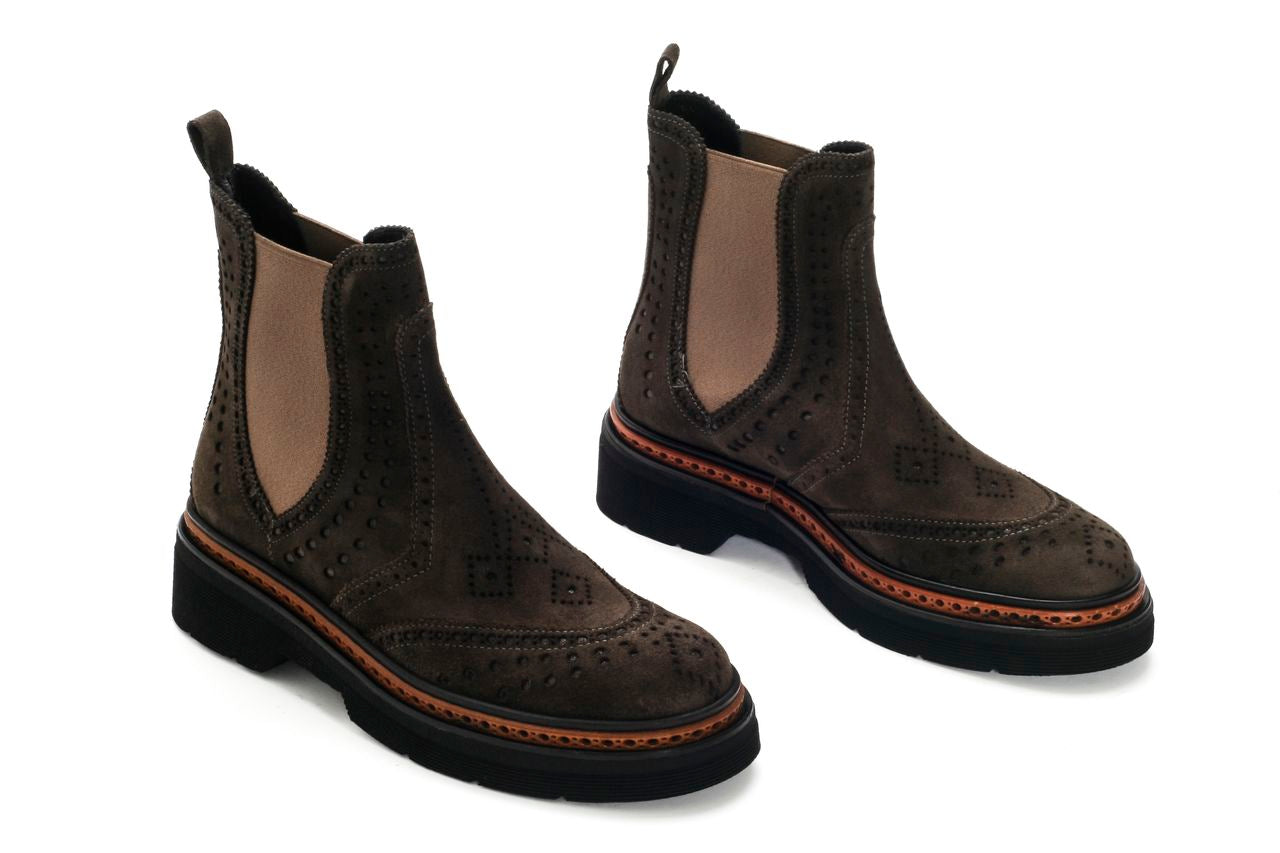 BOTIN PLATAFORMA YANNY VELOUR SASSO