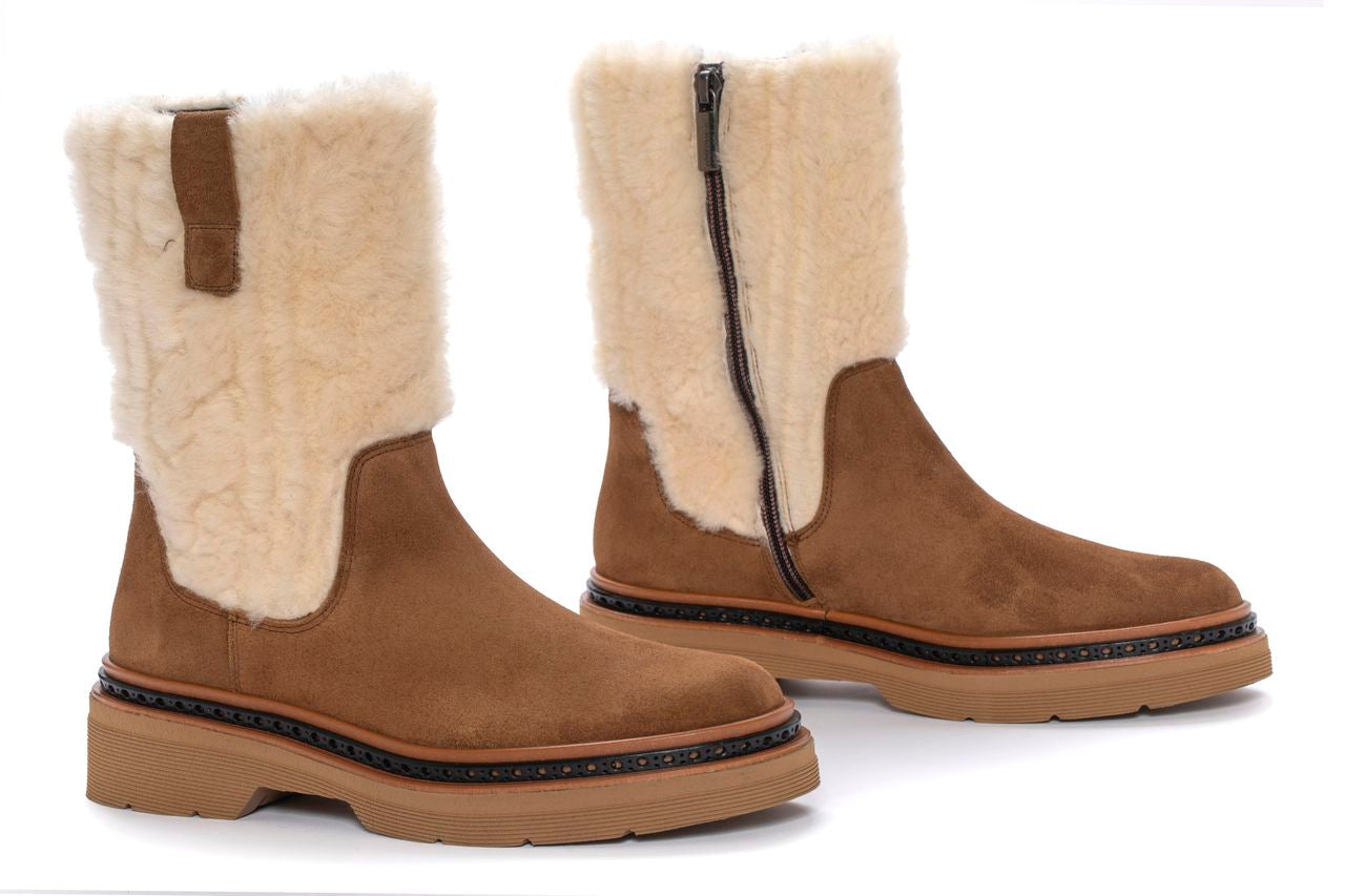 BOTIN PLATAFORMA YANNY VELOUR TOFFE + CENEFA BEIGE