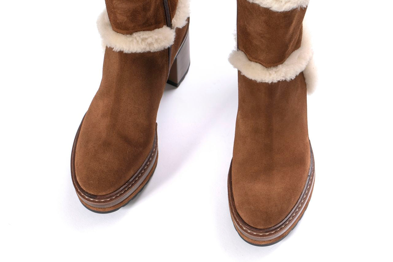 BOTIN TACON OLIVIA VELOUR TOFFE + MOUTON BEIGE