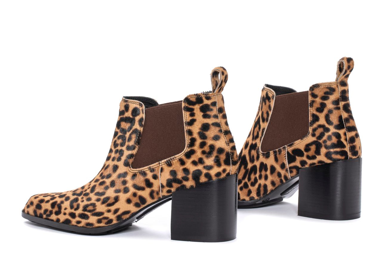 MEGHAN PONY MACULATTO BEIGE HEEL BOOT