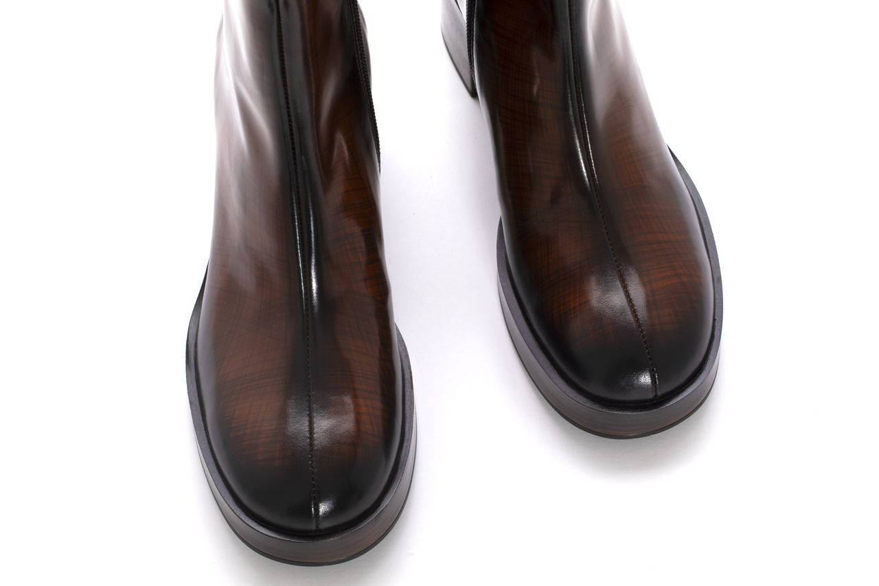 BOTIN TACON CRISTIN NEPAL LEGNO