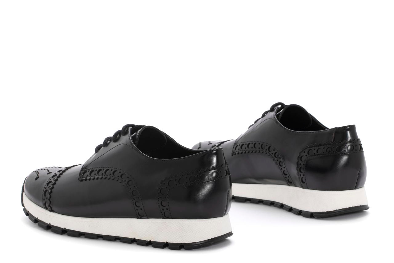 ZAPATO DEPORTIVO MANDY NEPAL NEGRO