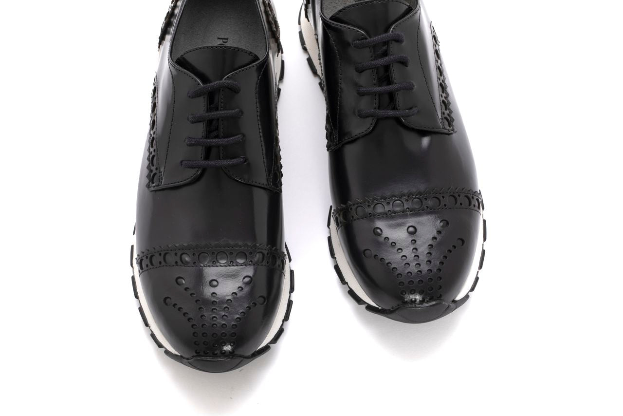 ZAPATO DEPORTIVO MANDY NEPAL NEGRO