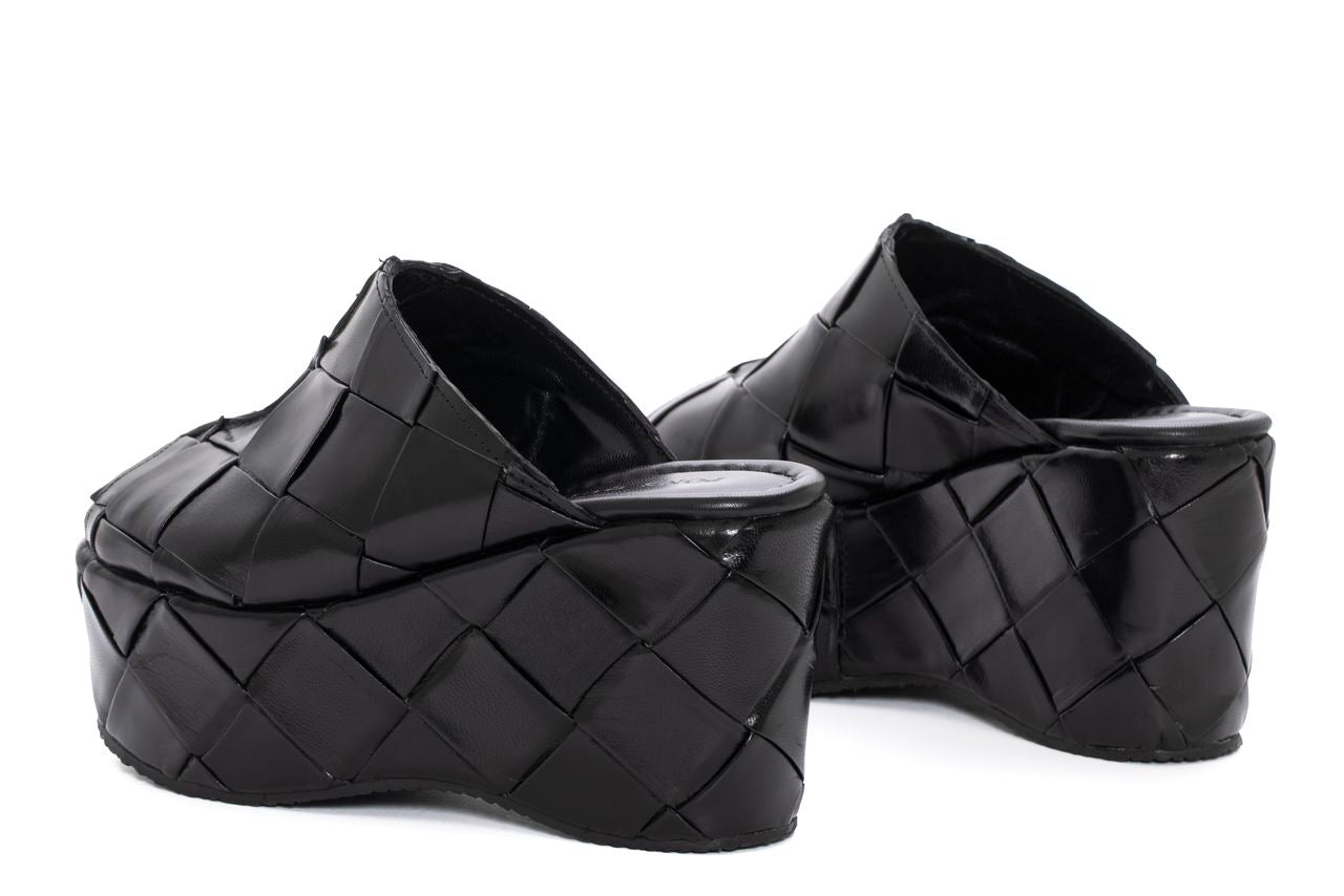 SANDALIA PLATAFORMA ELISA TRENZADO 3,5 CM NEGRO