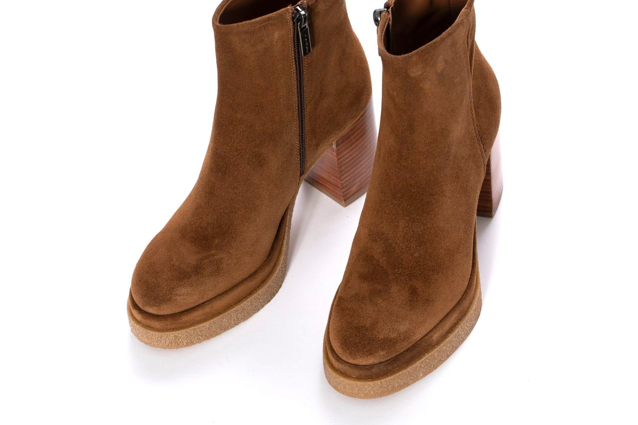 BOTIN TACON NAYLA VELOUR TOFFE