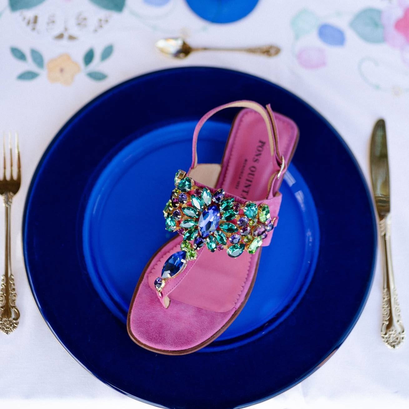 SANDÀLIA PLANA TINA DAVANT WET MADUIXA