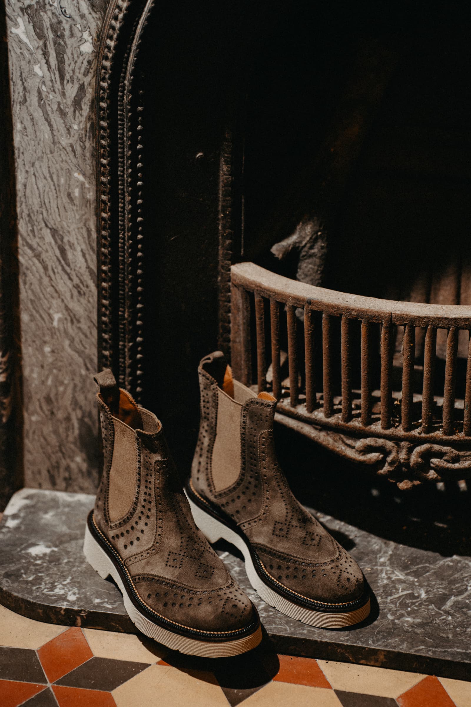 BOTIN PLATAFORMA JIMMY VELOUR TOPO