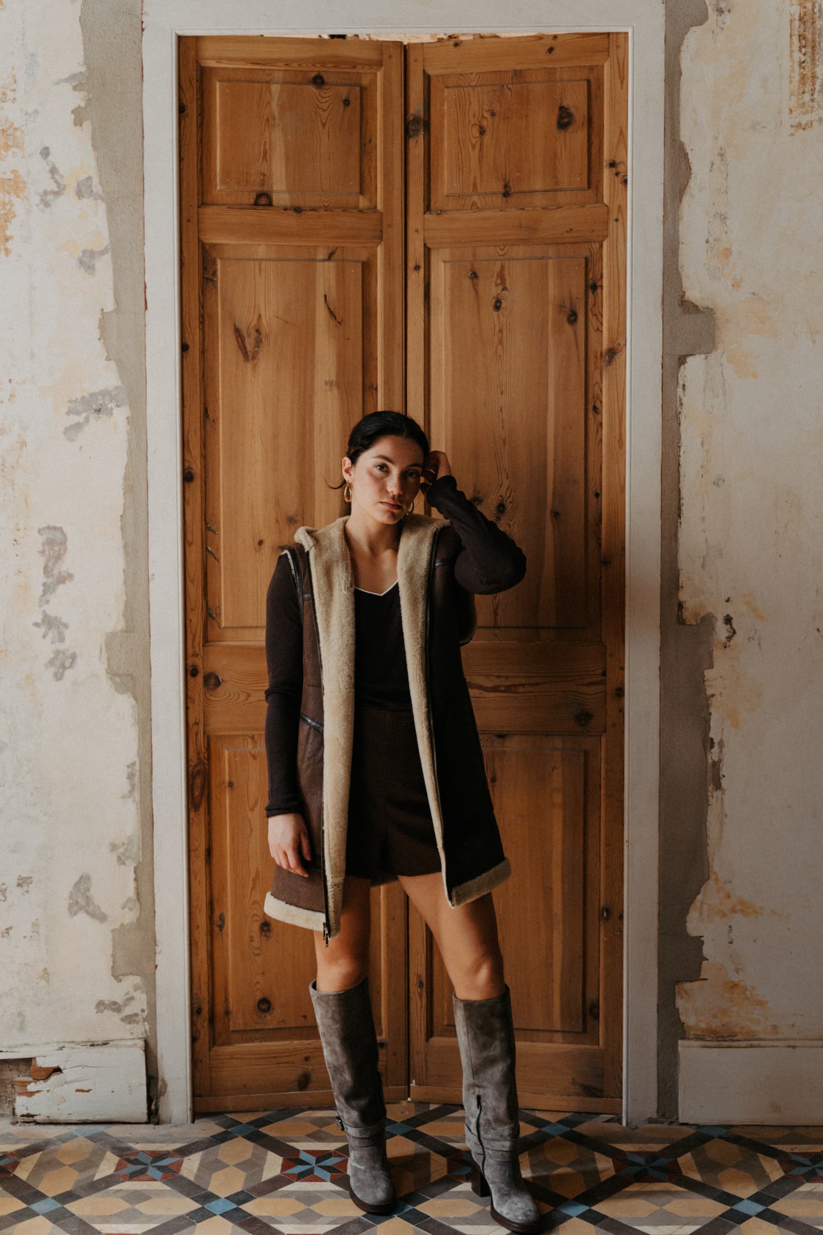 BOTA TACON MABEL VELOUR TOPO