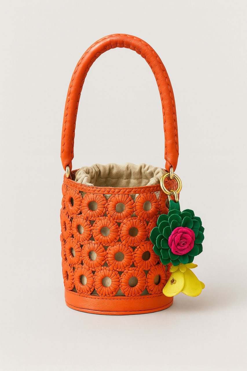 CHARM FLORAL V256 LIRIO+MELA