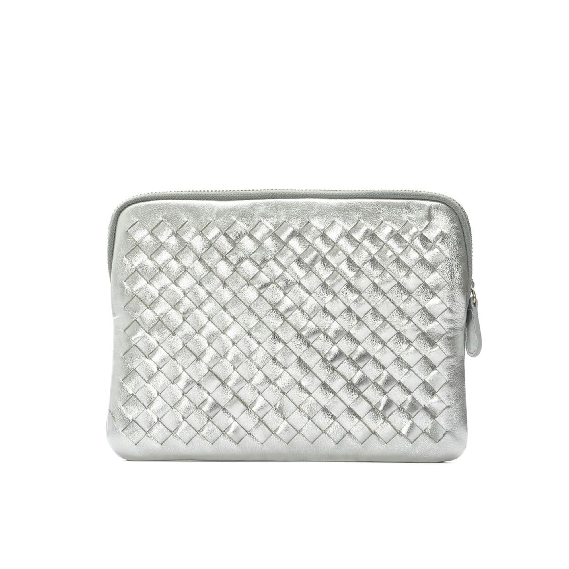 BOLSO DE MANO V015 TRENZADO METAL SILVER