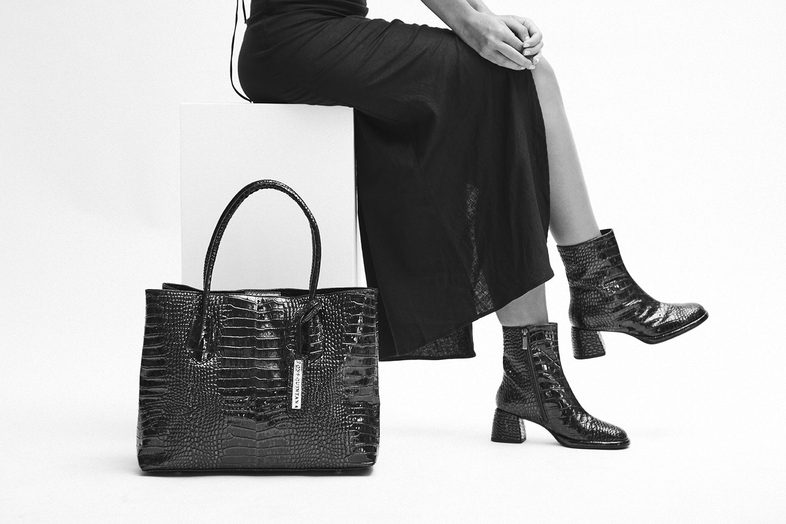 BOTIN TACON EMILIA LAKE BRONCE