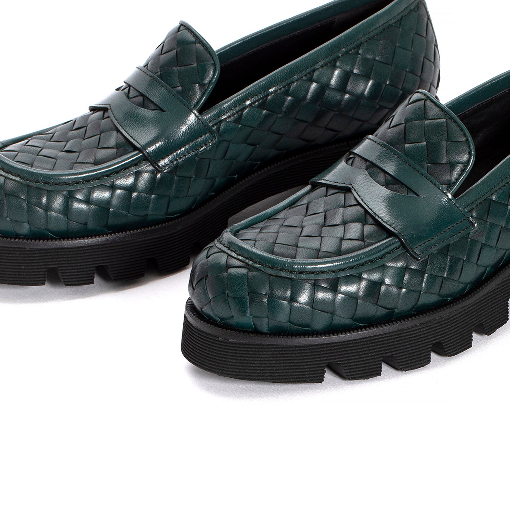 MOCASIN JENNY TRENZADO 10 MM PETROLEO