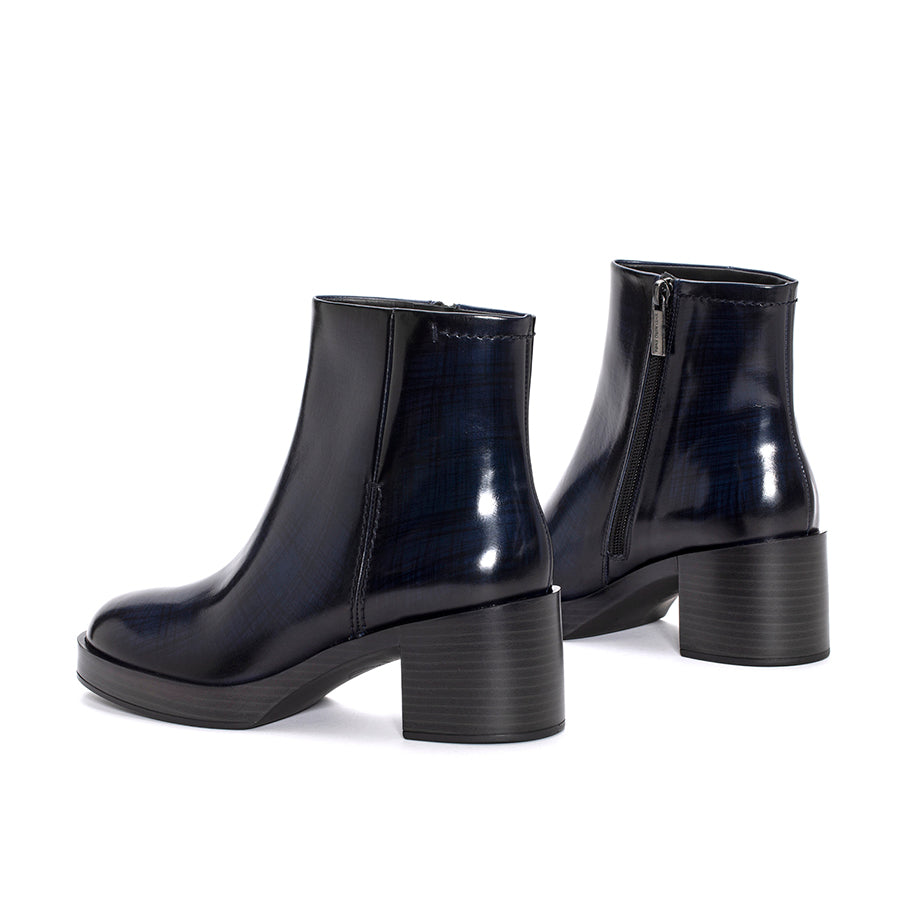 CRISTIN NEPAL ROYAL HEEL BOOT