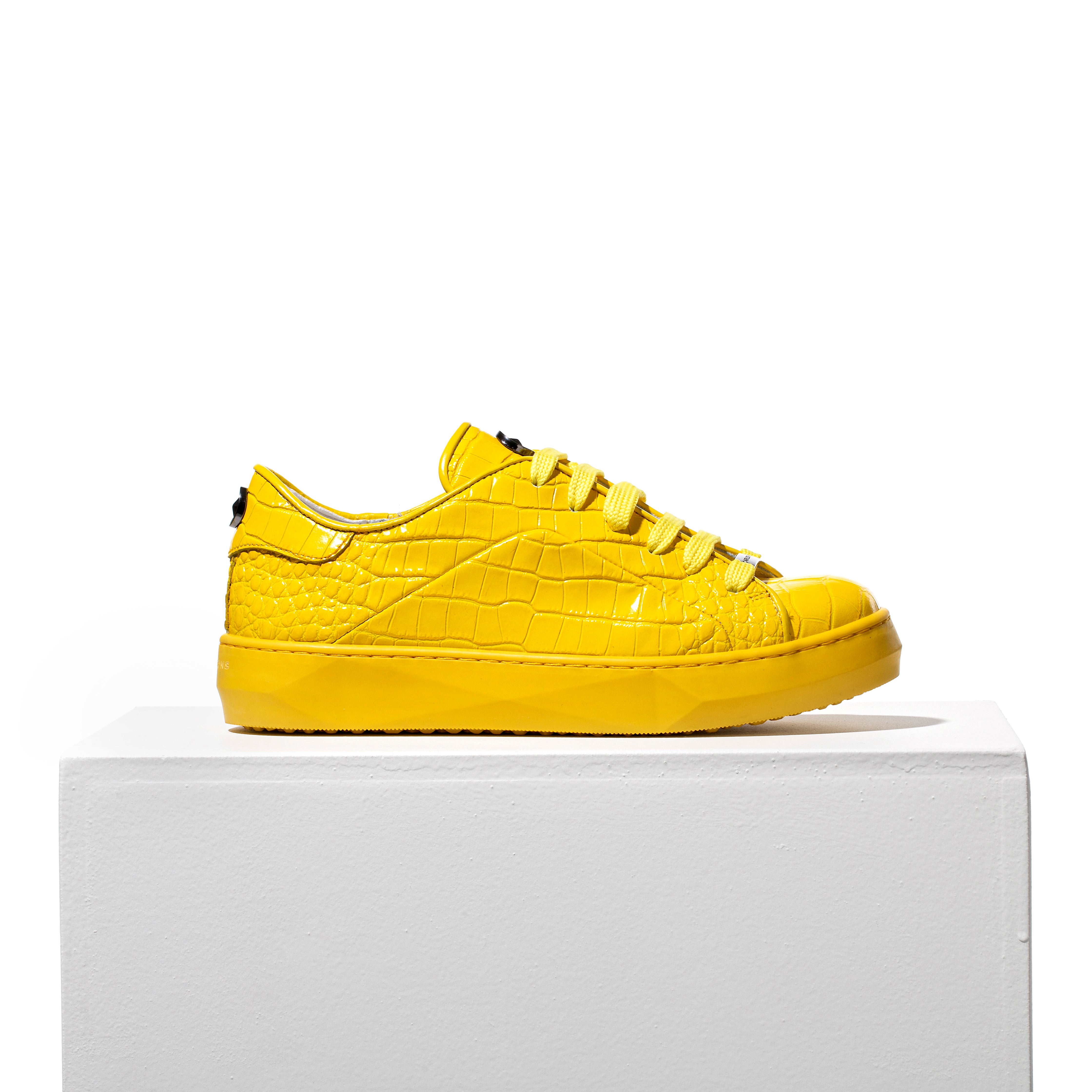 SNEAKER NACAR AMARILLO