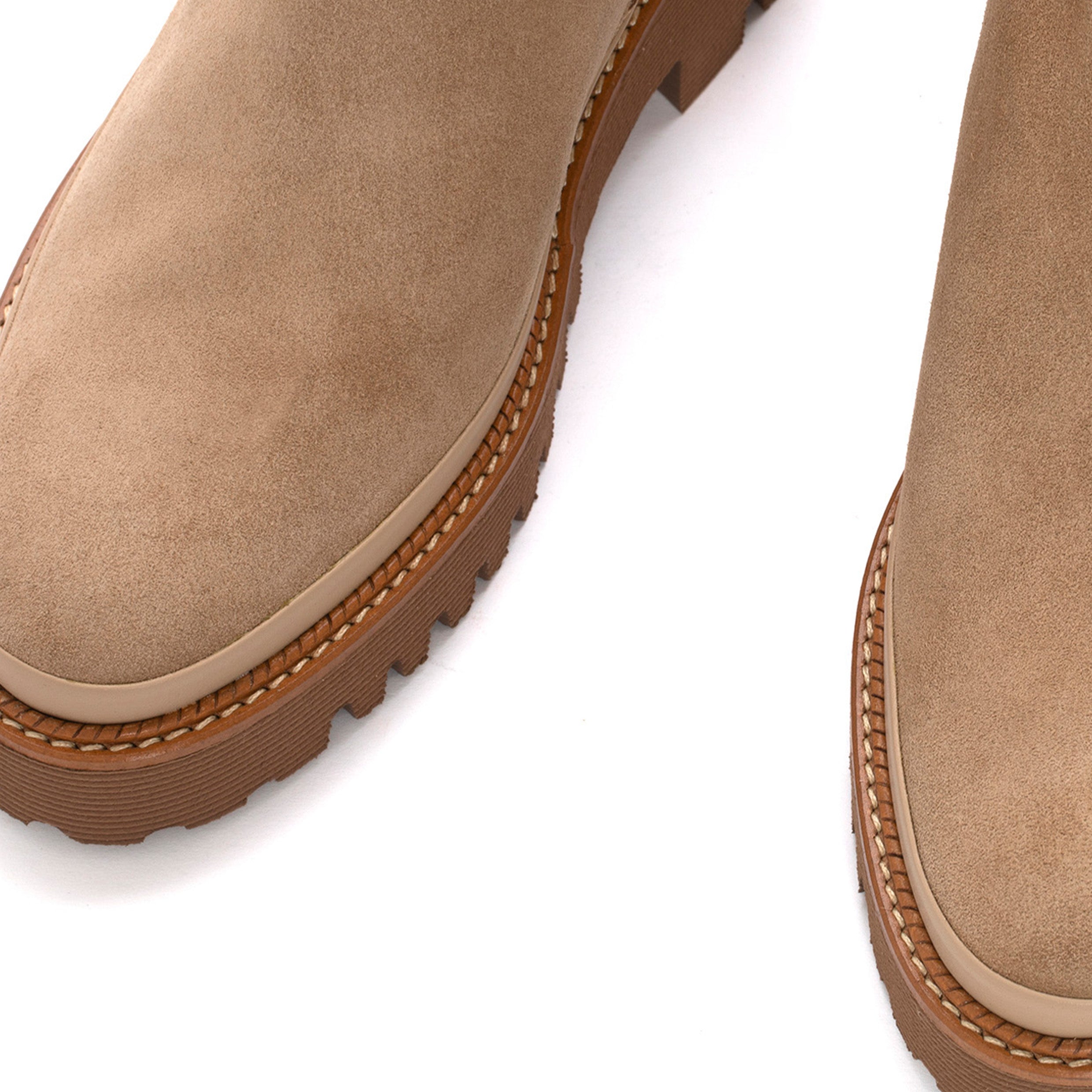 BOTIN PLATAFORMA CARMEN VELOUR CAMEL