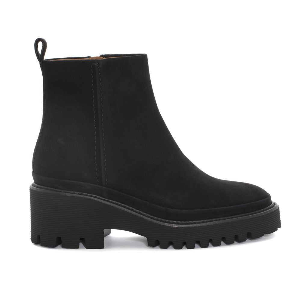 BOTIN PLATAFORMA CARMEN ANTE NEGRO