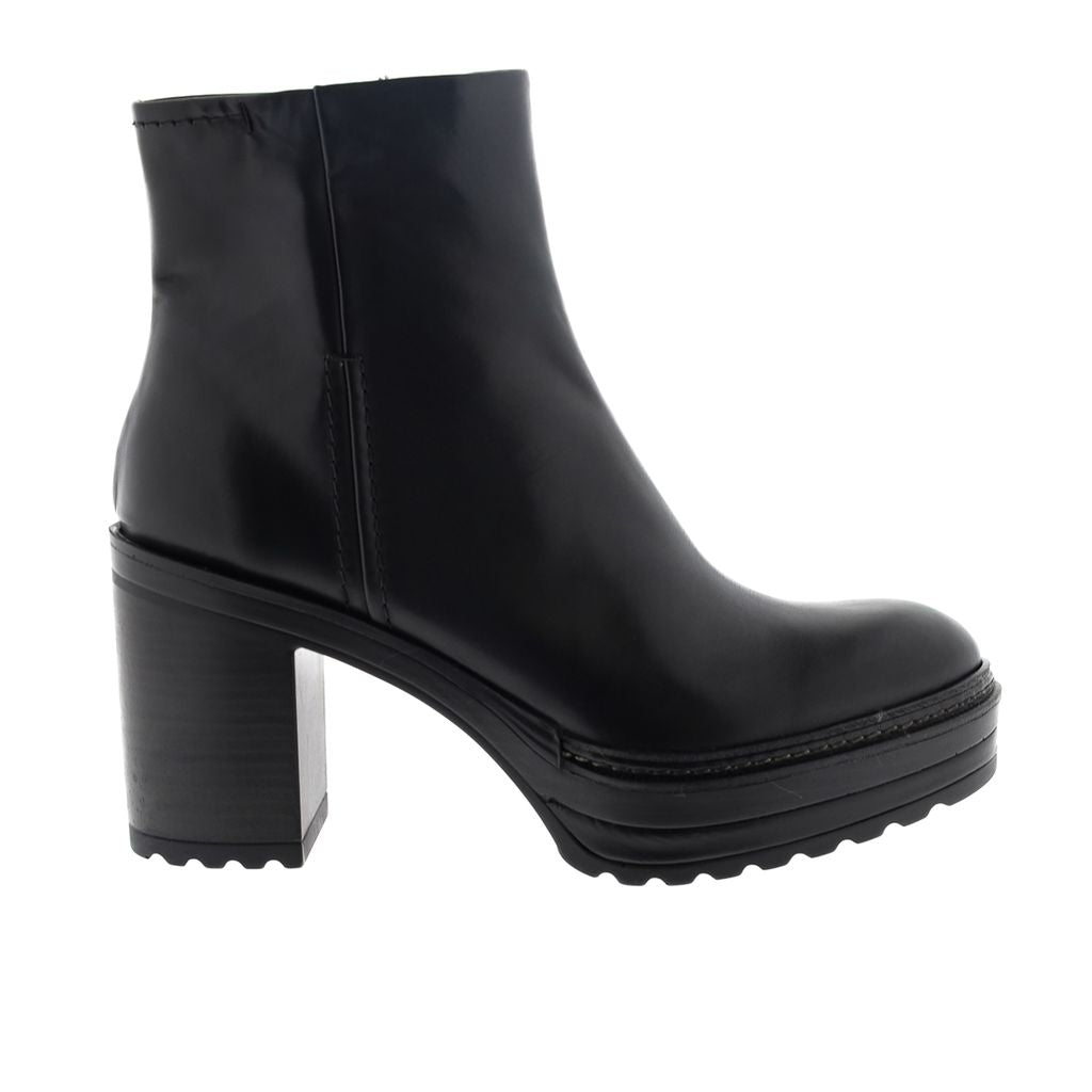 OLIVIA COUNTRY BLACK HEELED ANKLE BOOT