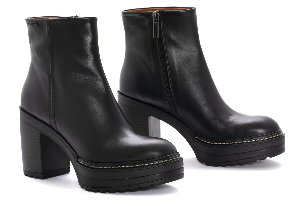 BOTIN TACON OLIVIA BABY CALF NEGRO