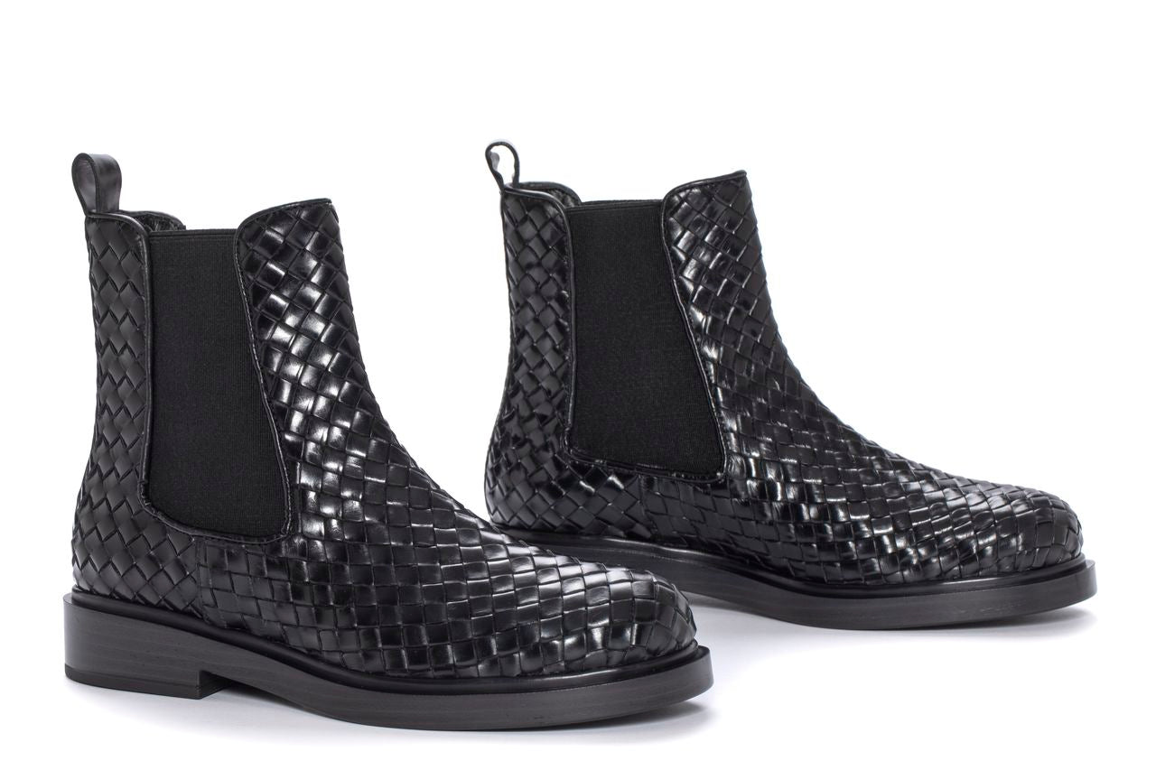 BOTIN PLANO SELINE TRENZADO 8MM NEPAL NEGRO