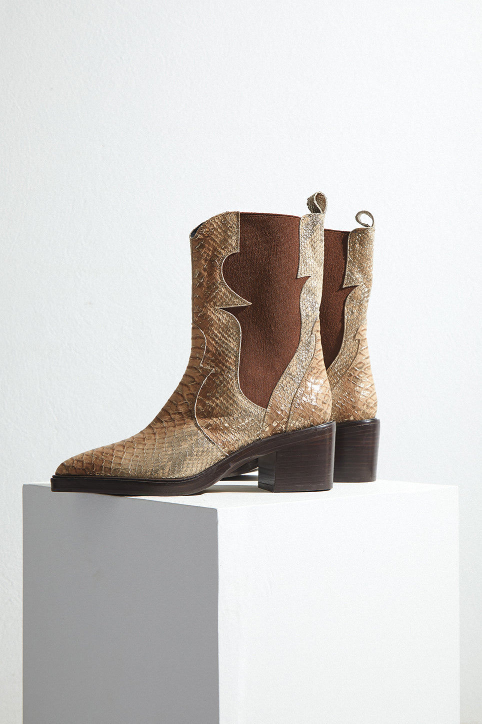 BOTIN COWBOY MARIAN CRAZY CUIR