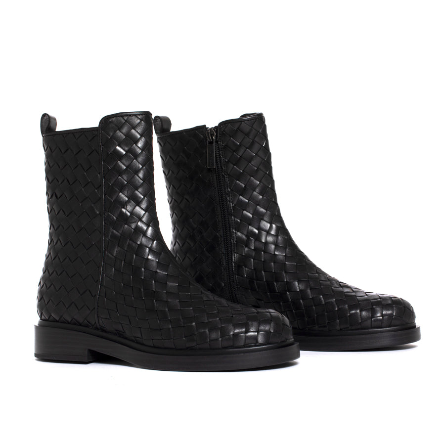 BOTIN PLANO SELINE TRENZADO 10MM NEGRO