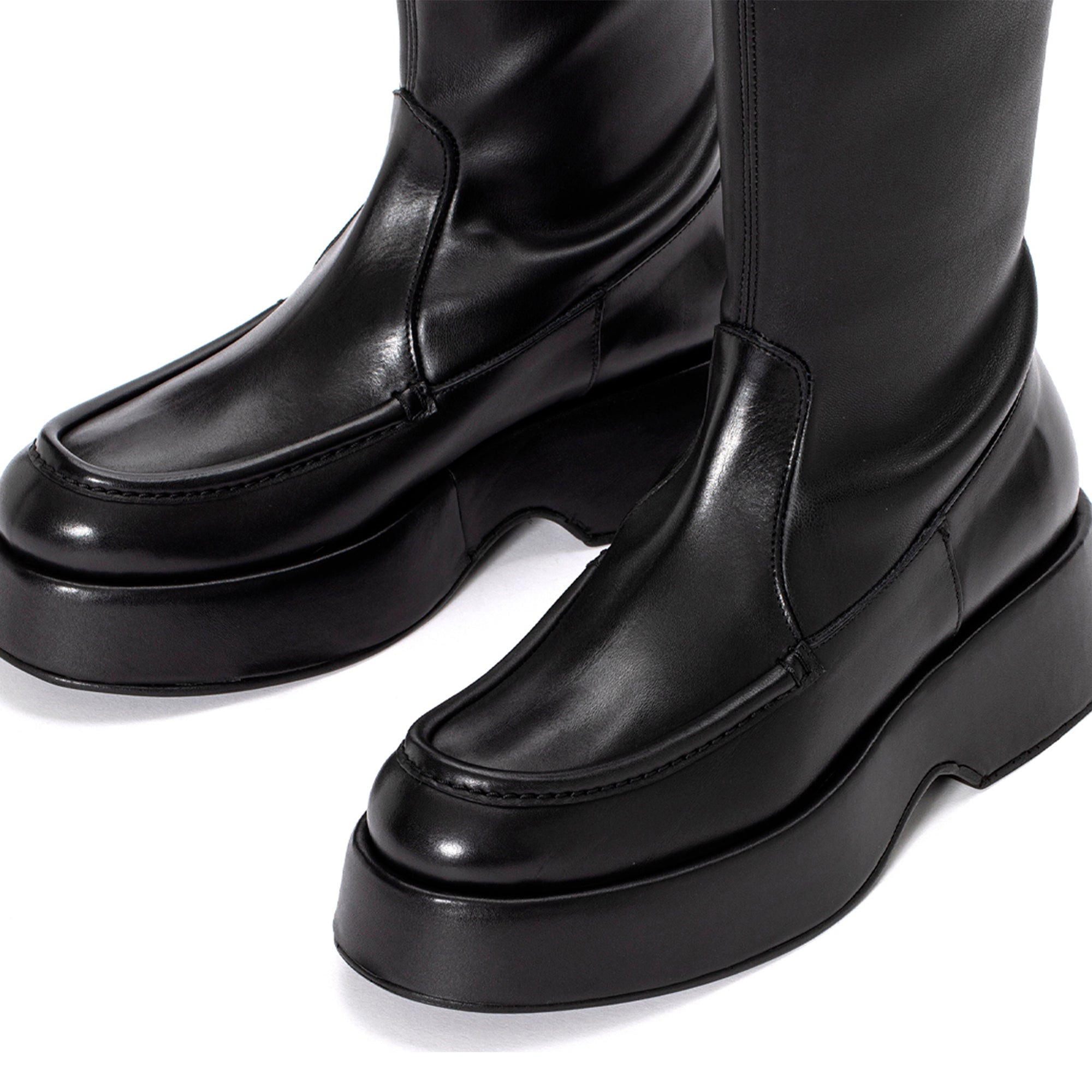 BOTA PLATAFORMA FLIPER PIUMA NAPA STRECH NEGRO