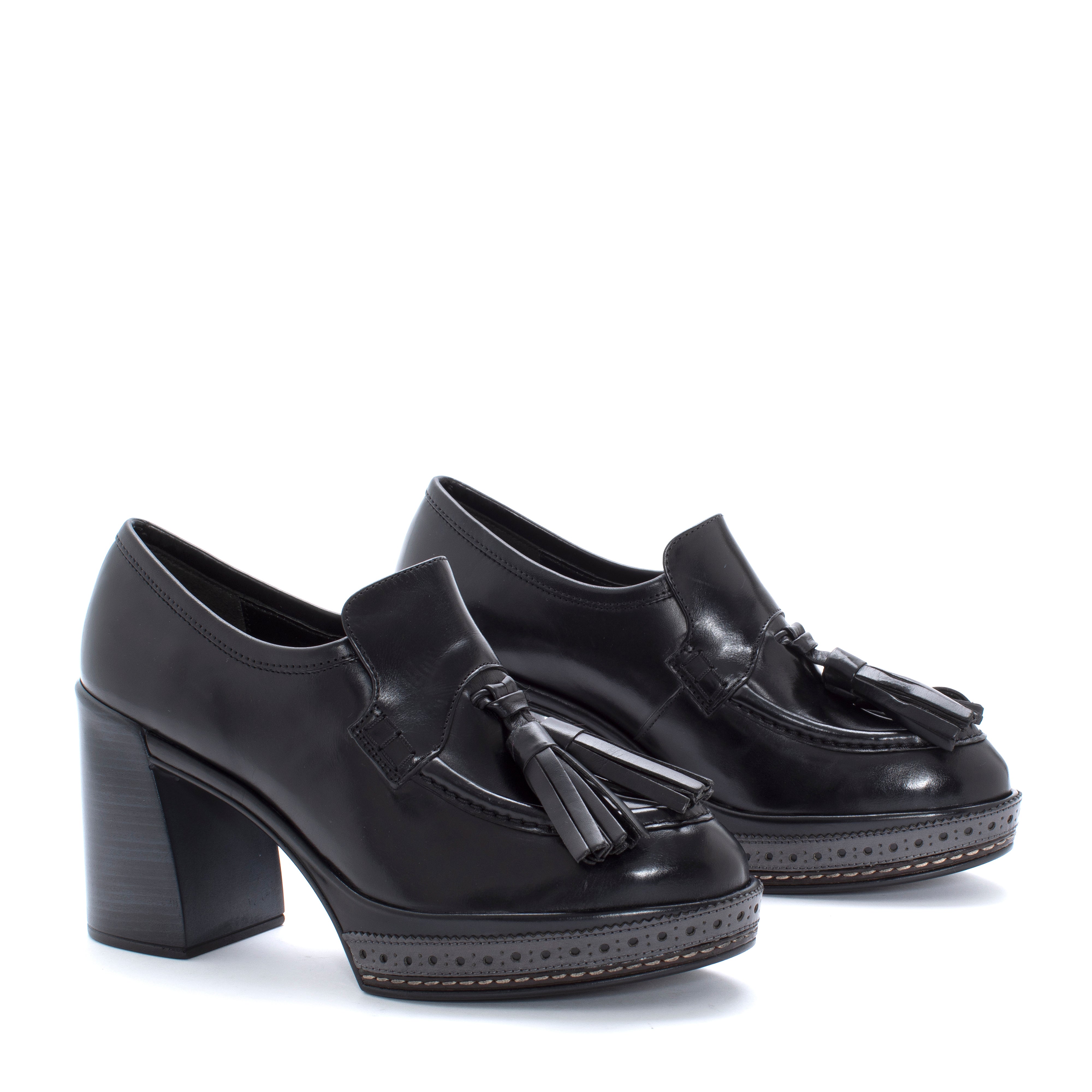 ZAPATO TACON AMELIA NEPAL NEGRO