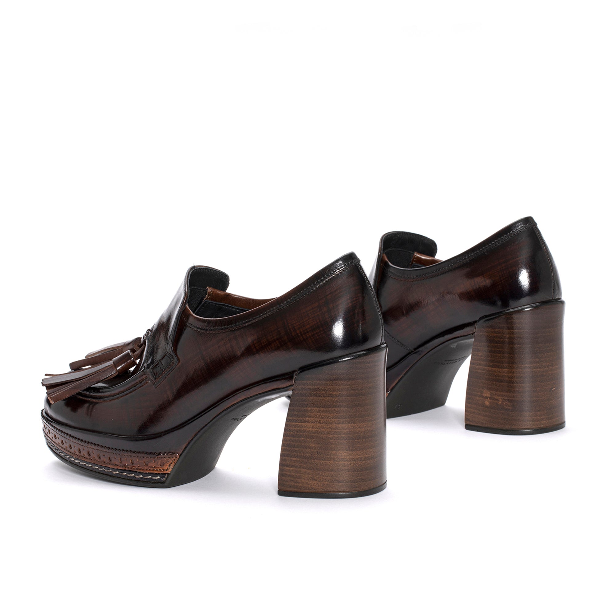 AMELIA NEPAL EBONY HEEL SHOE