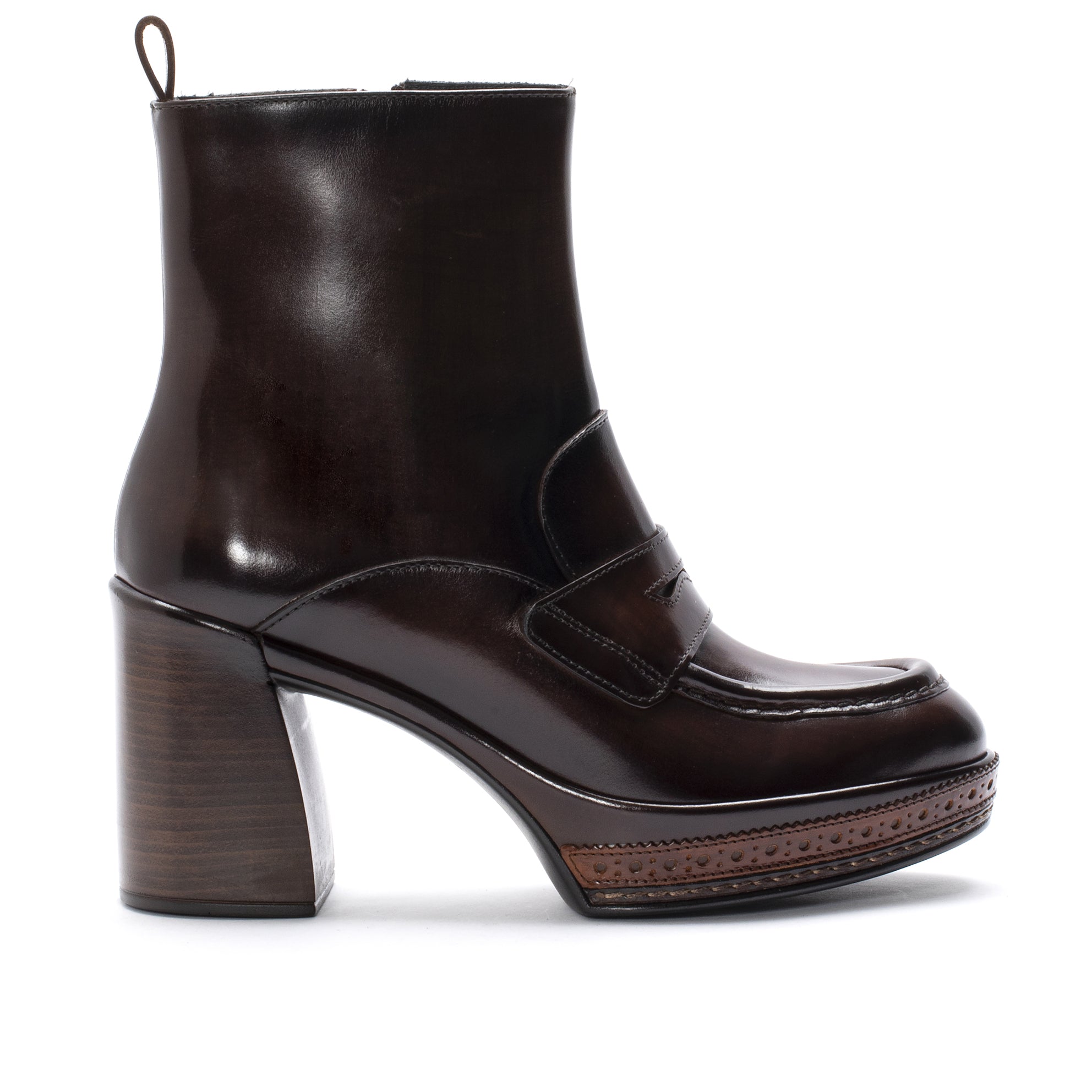 AMELIA NEPAL EBONY HEEL BOOT